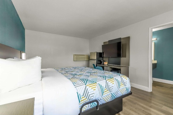 Studio 6 Suites Madera, CA Yosemite image 7